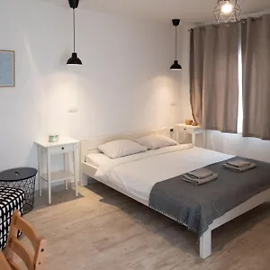 Center Apartment